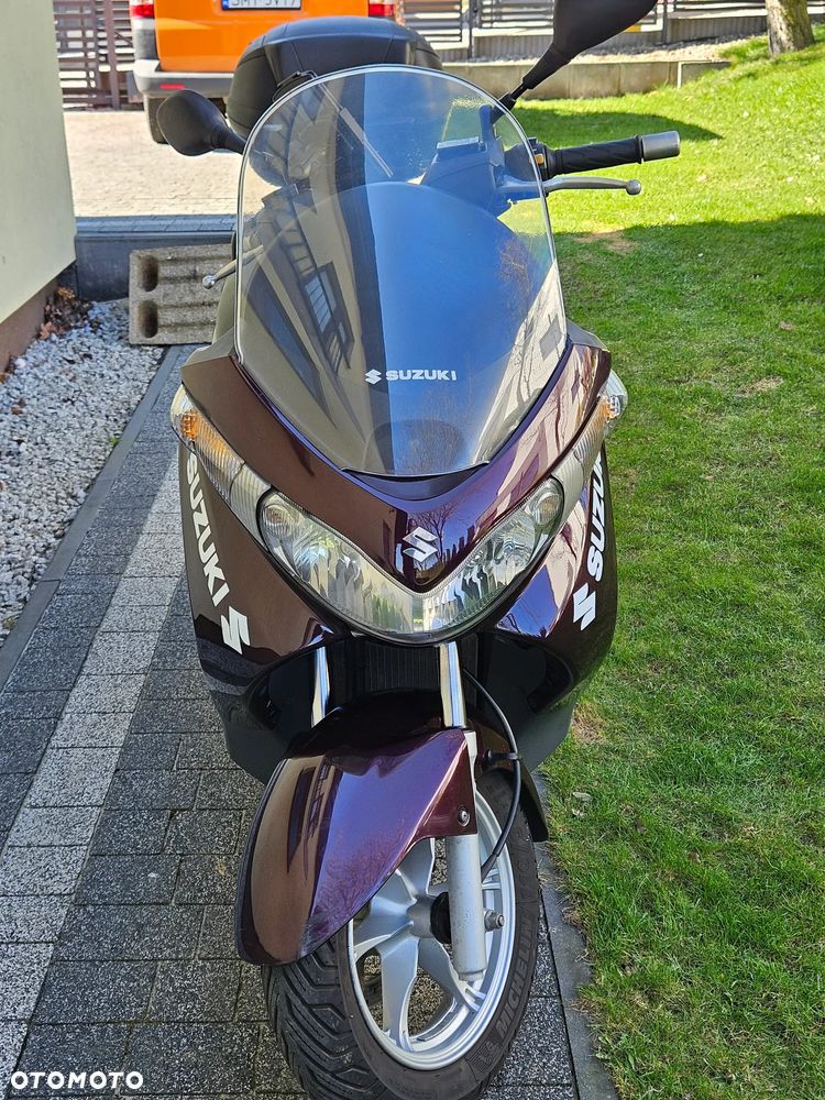 Suzuki Burgman - 11