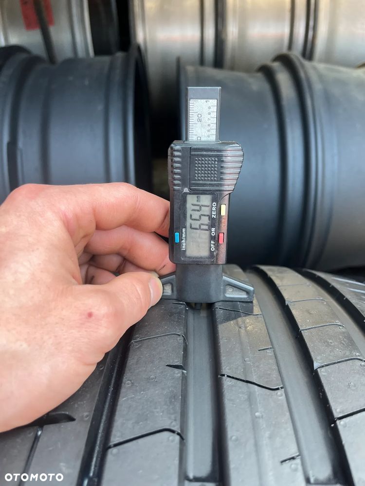 255 35 20 Pirelli P Zero 97Y XL 2szt. opony letnie - 3