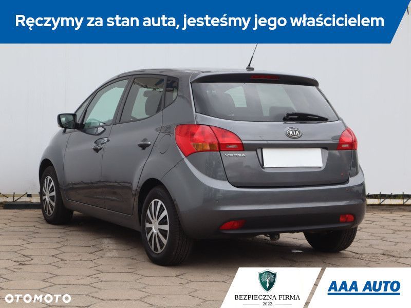 Kia Venga - 6