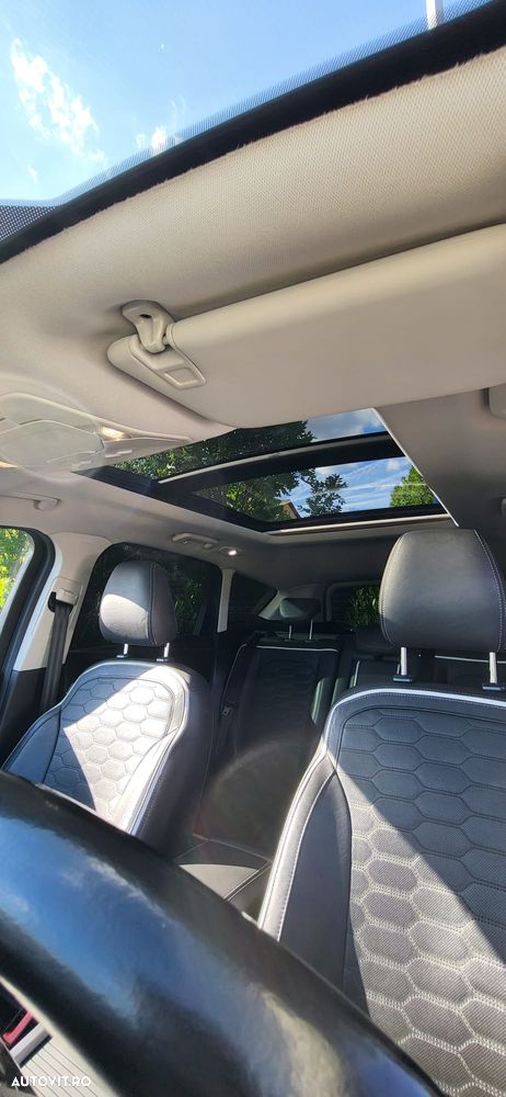 Ford Kuga 2.0 TDCi 4WD Powershift Vignale - 24