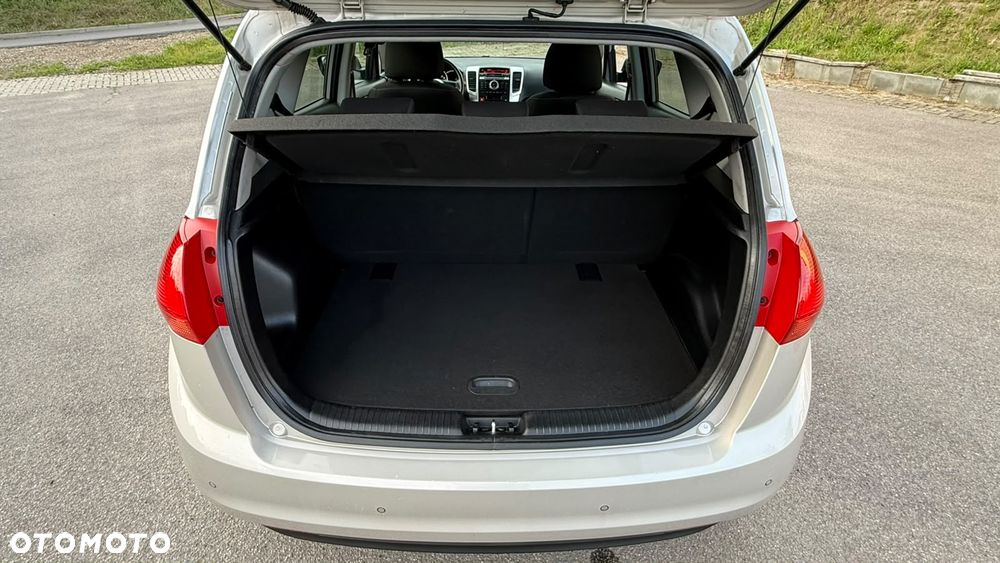 Kia Venga 1.4 CVVT Dream Team Edition - 15