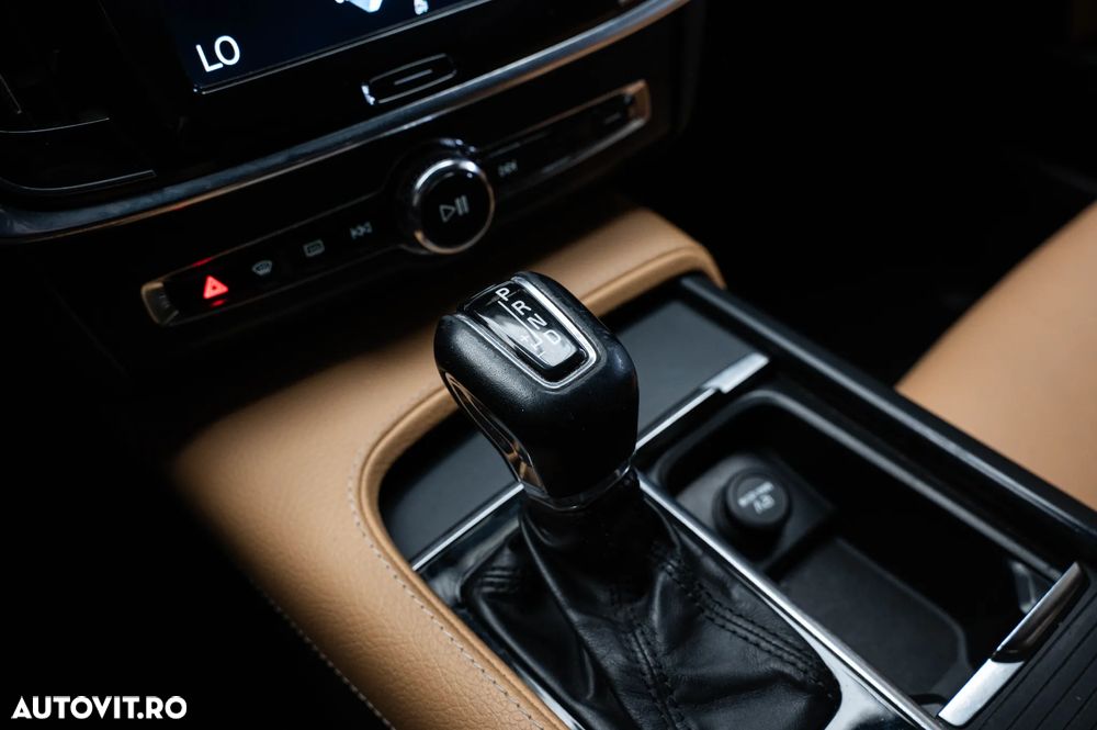 Volvo S90 D4 Geartronic Momentum - 15