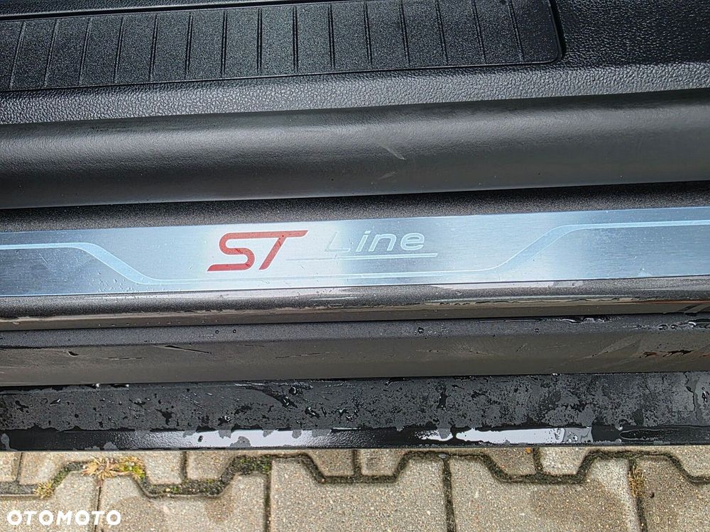 Ford Kuga - 15