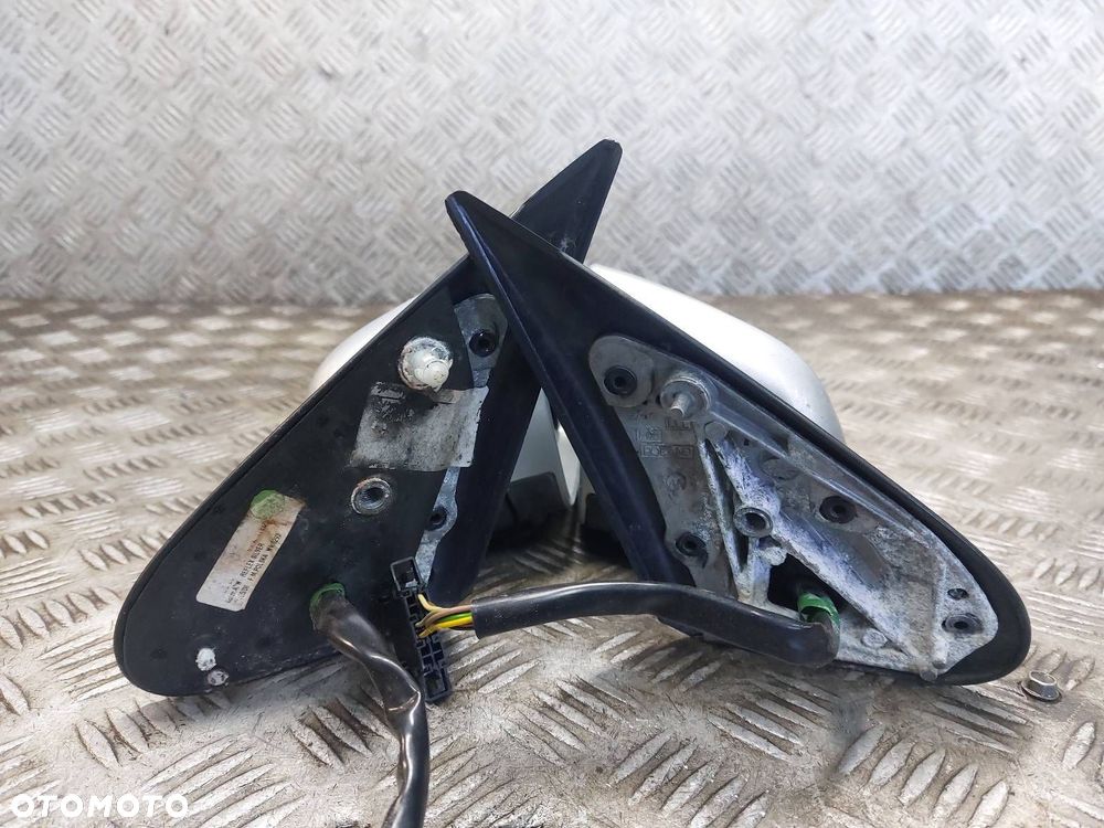 LUSTERKO LEWE + PRAWE ELEKTRYCZNE SKODA OCTAVIA II 9156 6 PIN EU - 5