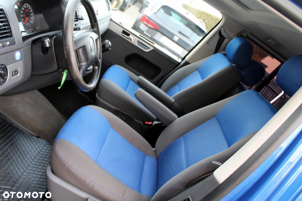 Volkswagen Multivan L1 Highline 4Motion - 9