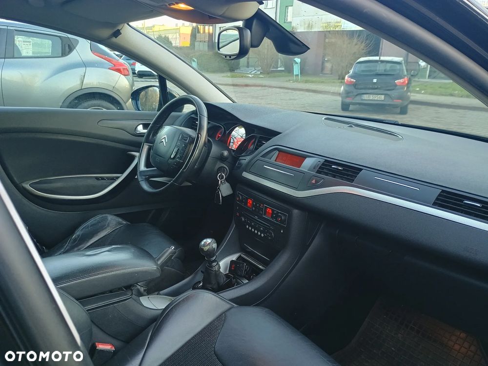 Citroën C5 2.0 HDi Confort - 10