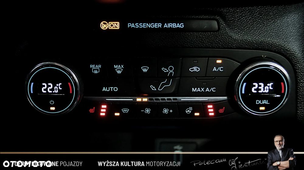 Ford Focus 1.5 EcoBlue Connected - 22