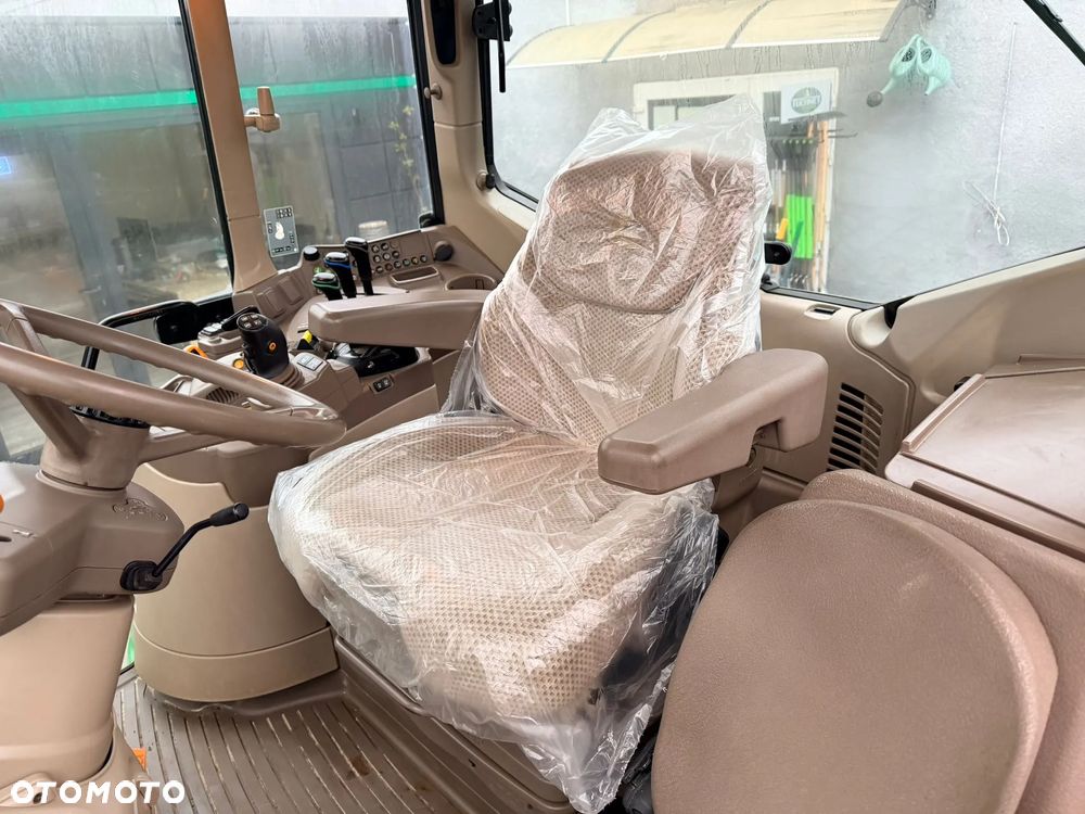 John Deere 6120M - 16