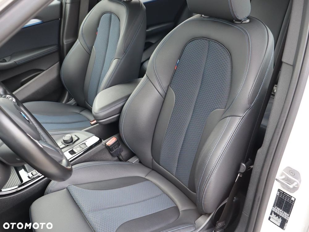 BMW X2 sDrive18i - 8