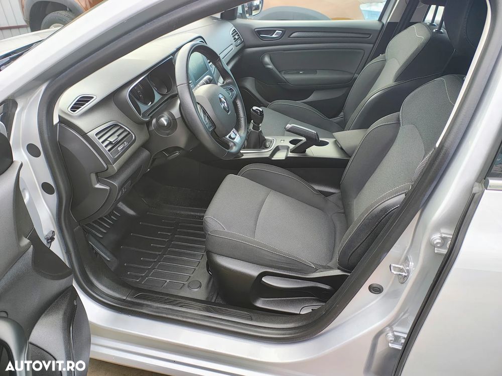 Renault Megane dCi 95 FAP LIMITED - 10