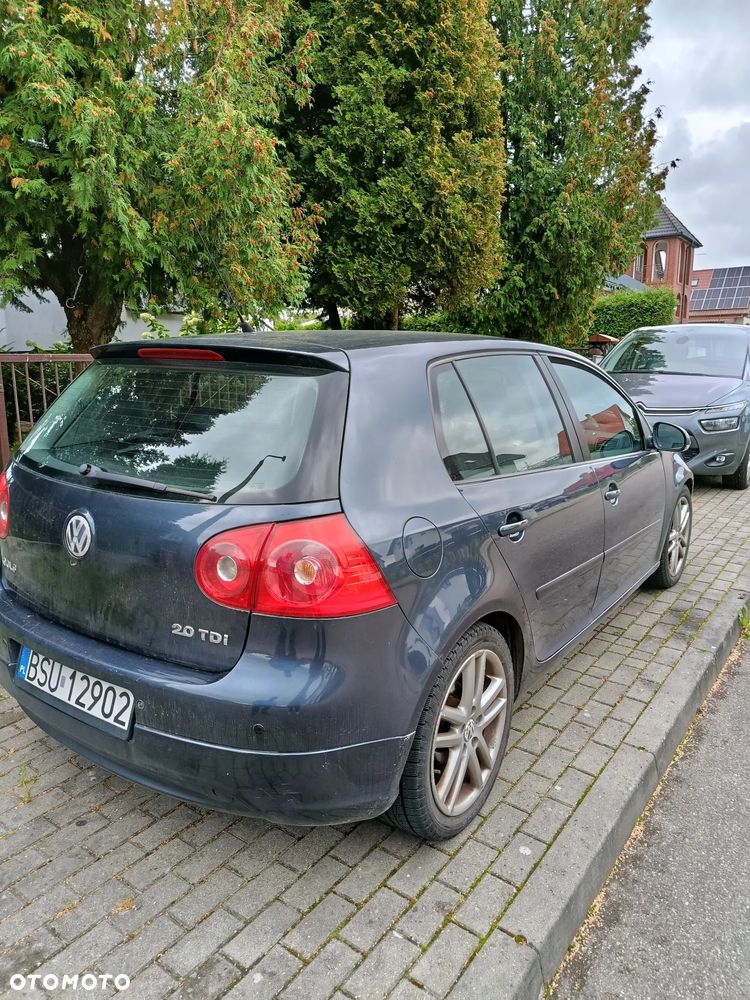 Volkswagen Golf - 3