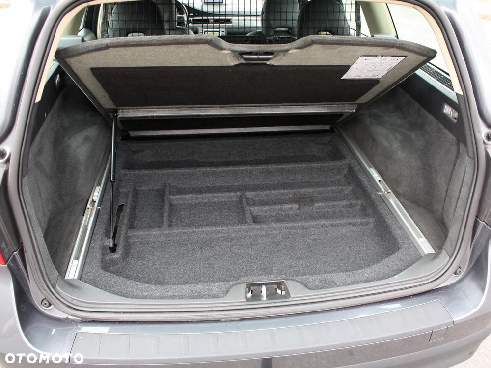 Volvo V70 2.0 - 14