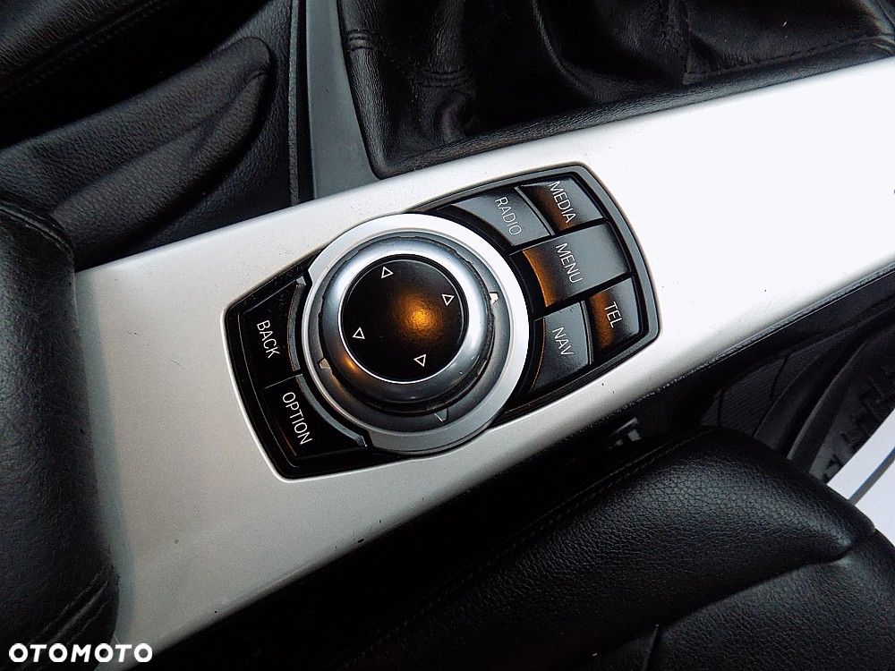 BMW Seria 3 316d Sport Line - 15