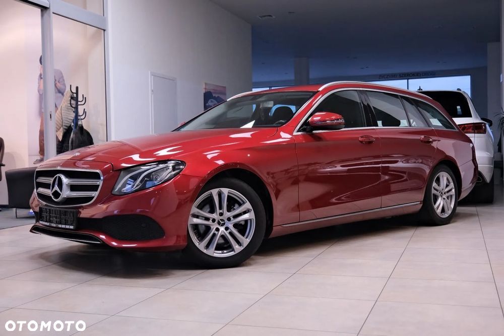 Mercedes-Benz Klasa E 220 d 9G-TRONIC Avantgarde - 19