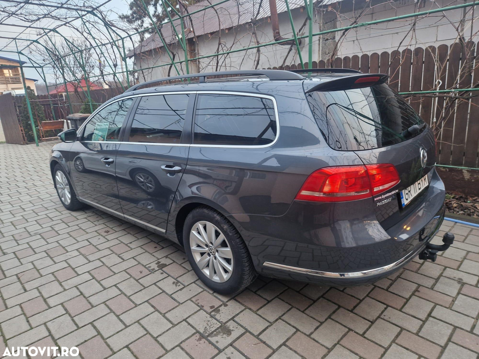 Volkswagen Passat Variant 2.0 TDI Blue TDI DSG Highline - 7