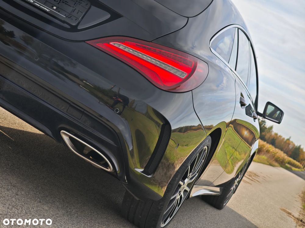 Mercedes-Benz CLA 200 AMG Line - 14