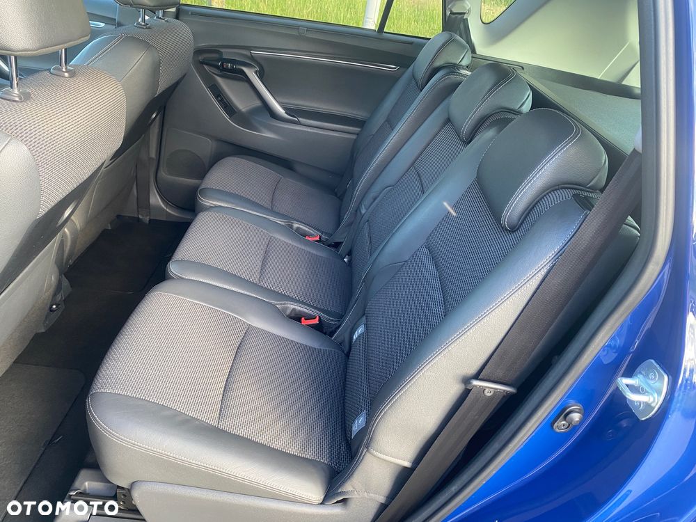 Toyota Verso 1.8 Prestige EU5 MS - 21