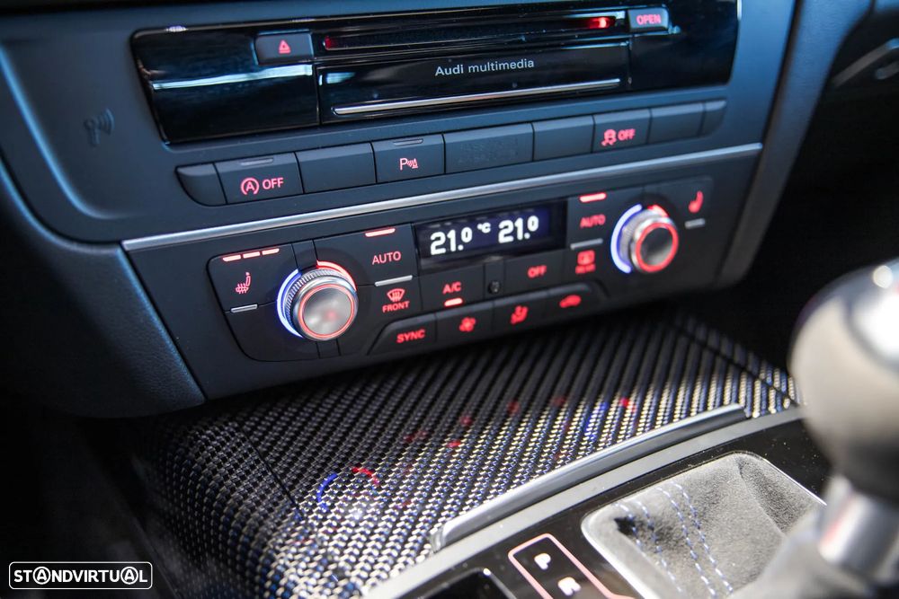 Audi RS6 Avant 4.0 TFSi Plus quattro Tiptronic - 25