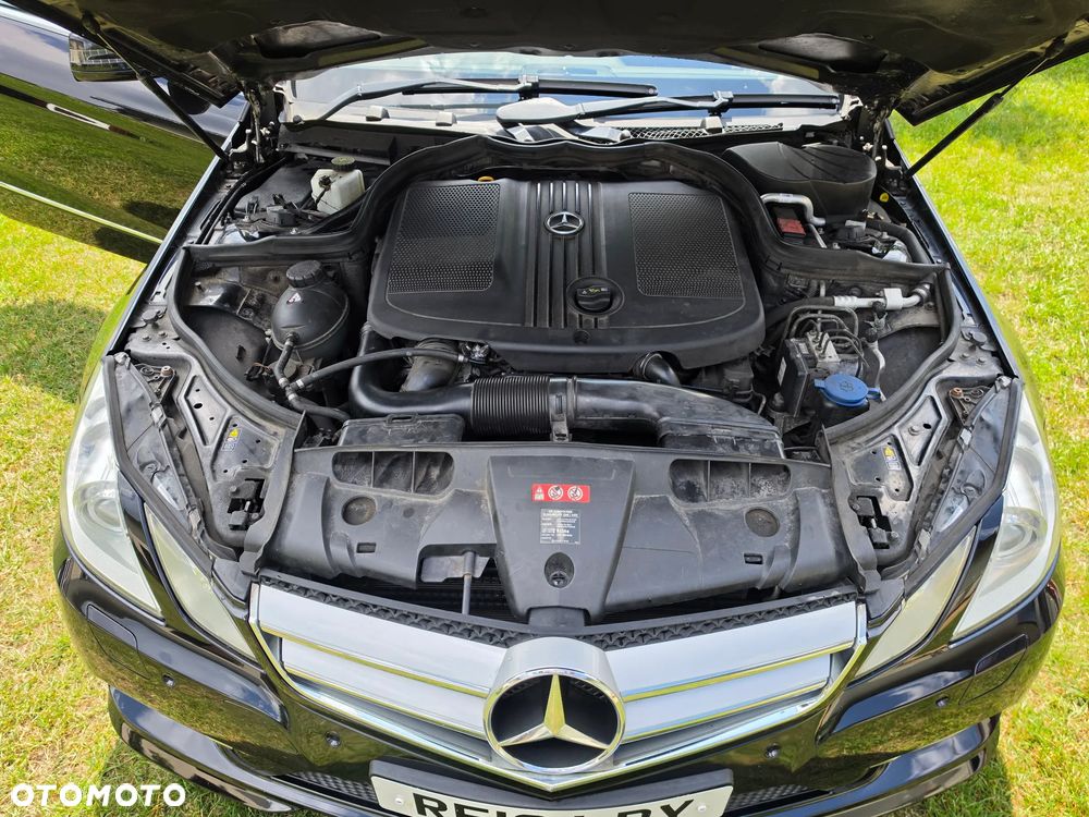 Mercedes-Benz Klasa E 250 CDI 7G-TRONIC - 19