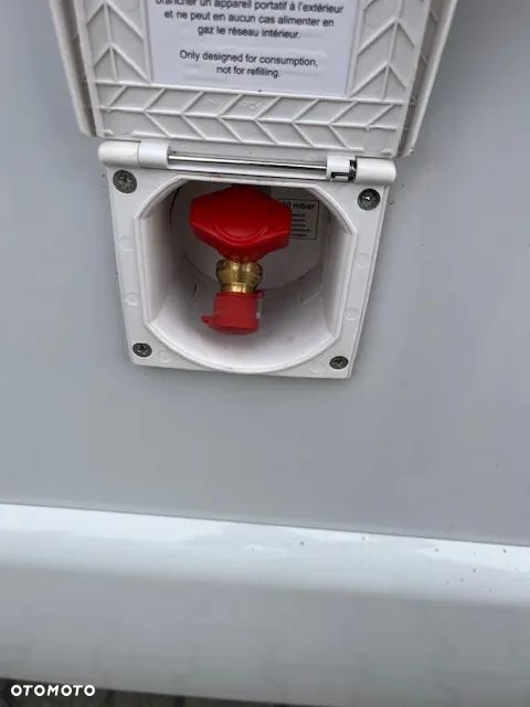 Rapido 886F INTEGRA - 18