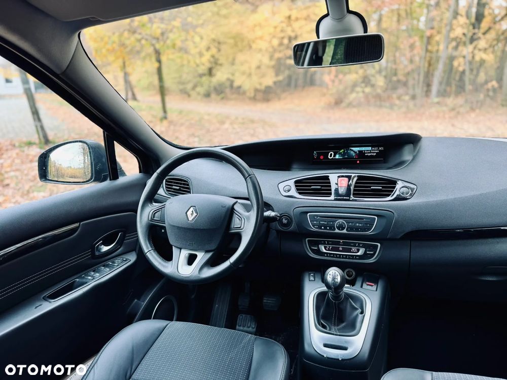 Renault Scenic TCe 130 Dynamique - 11