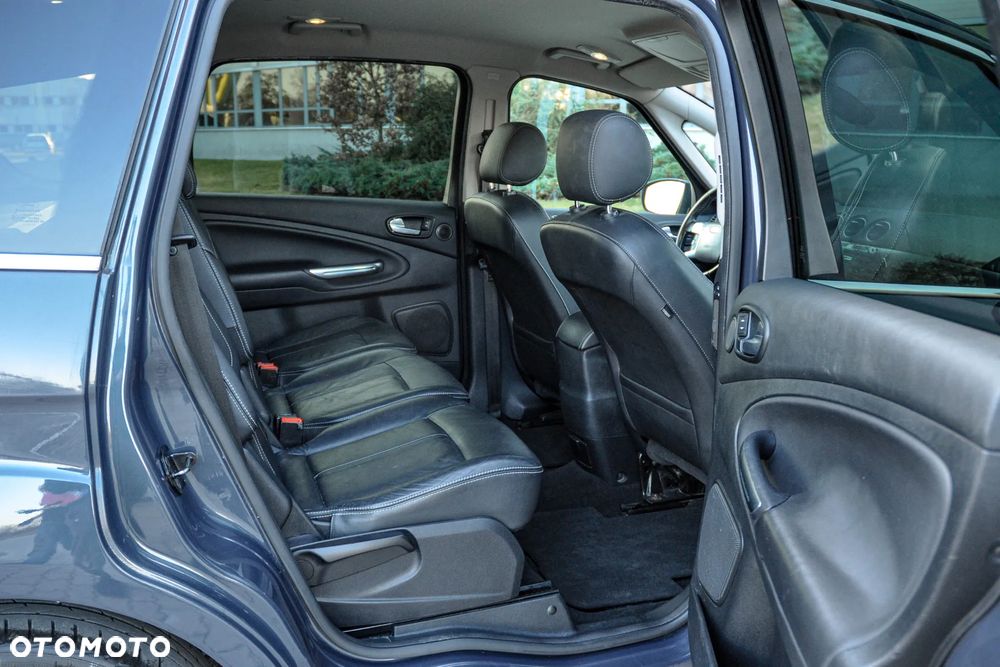 Ford S-Max 2.0 TDCi DPF Titanium - 12