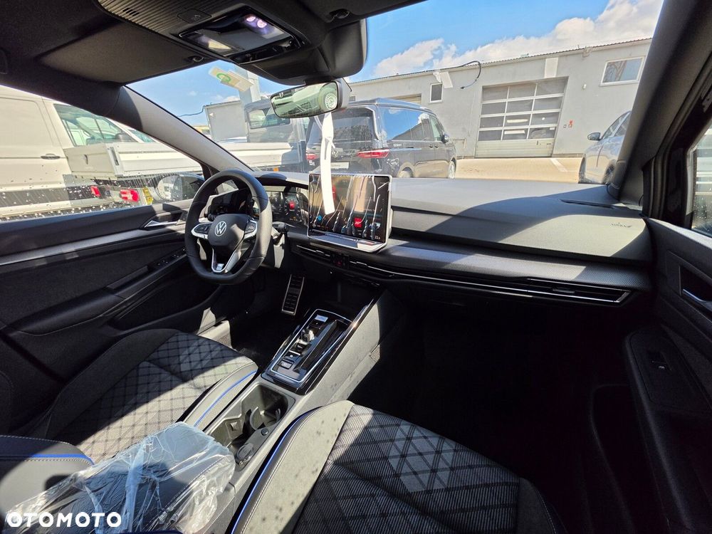 Volkswagen Golf 2.0 TDI R-Line Plus DSG - 25