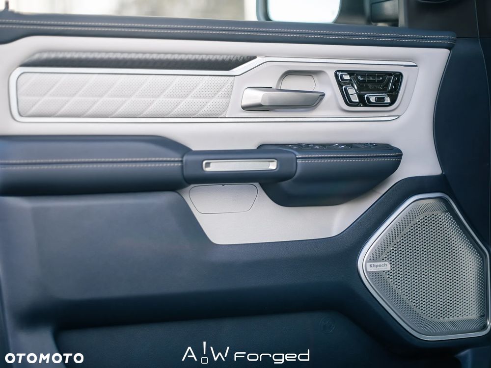 RAM 1500 Tungsten - 37