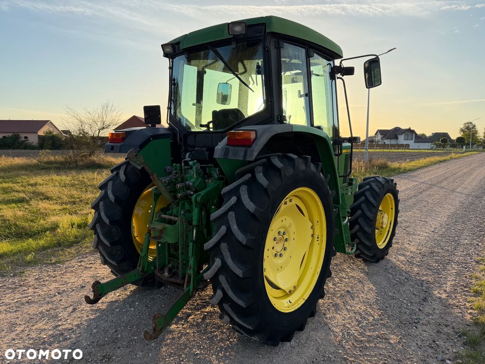 John Deere 6110 SE - 7