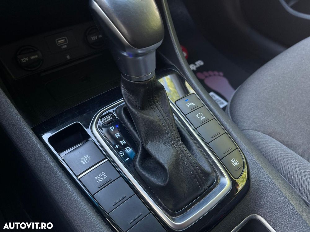 Hyundai IONIQ 1.6 GDI Advantage - 14