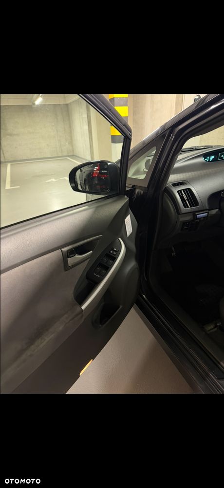 Toyota Prius - 26