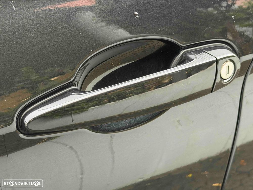 BMW 328 i Auto Line Sport - 17