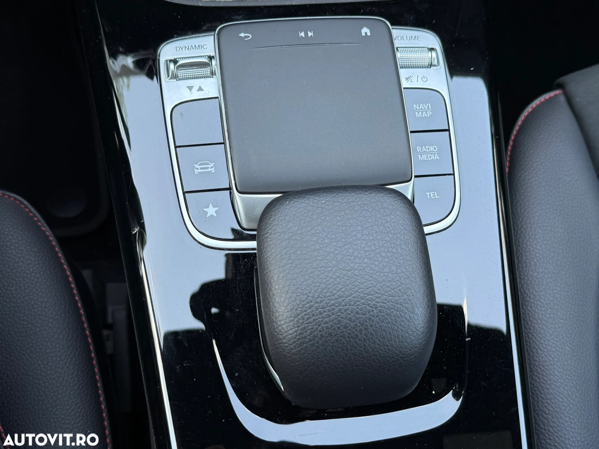 Mercedes-Benz CLA 250 4Matic 7G-DCT AMG Line - 9