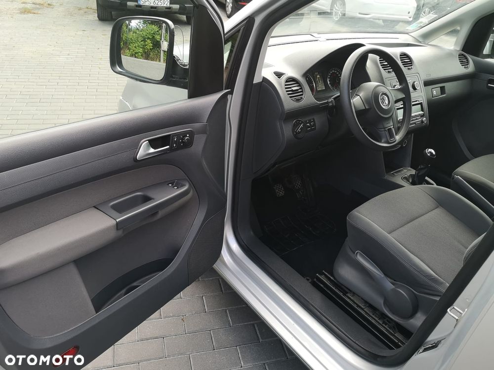 Volkswagen Caddy Trendline - 19