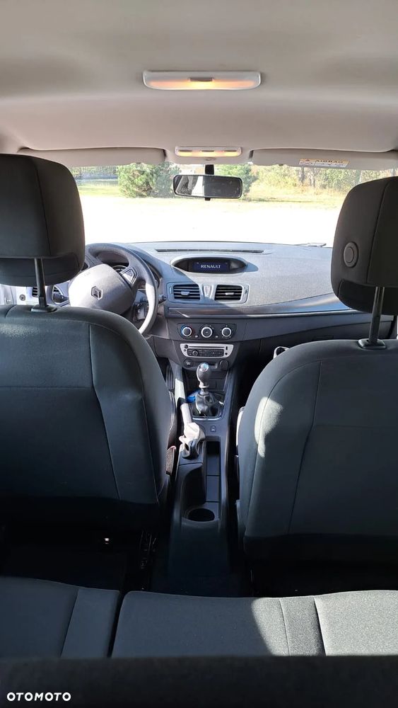 Renault Megane 1.6 16V 110 LIMITED - 10