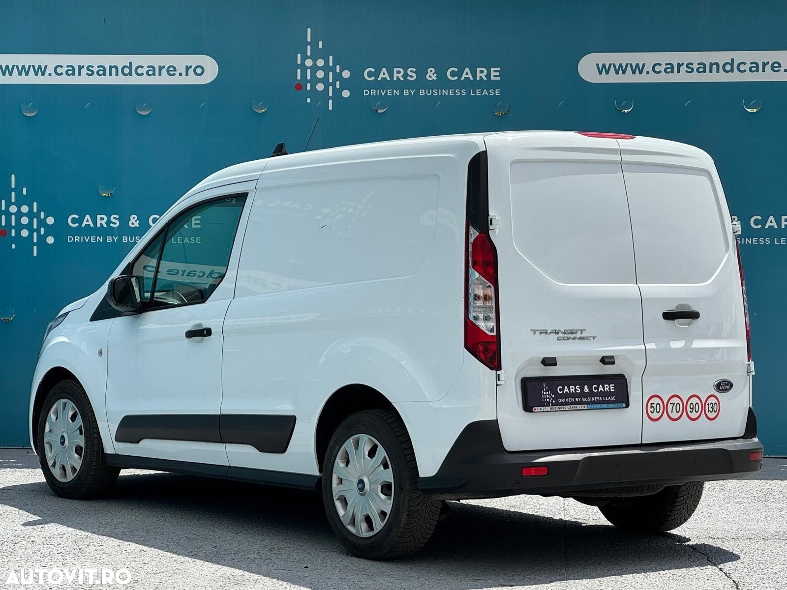 Ford Transit Connect - 4
