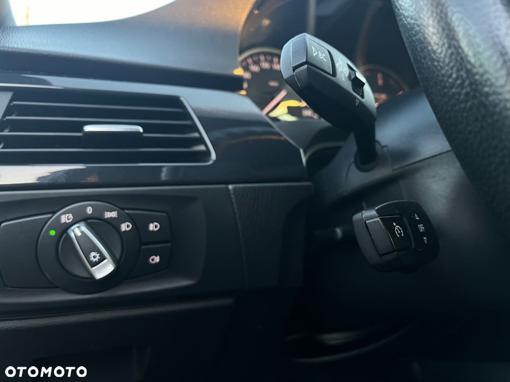 BMW Seria 3 - 28