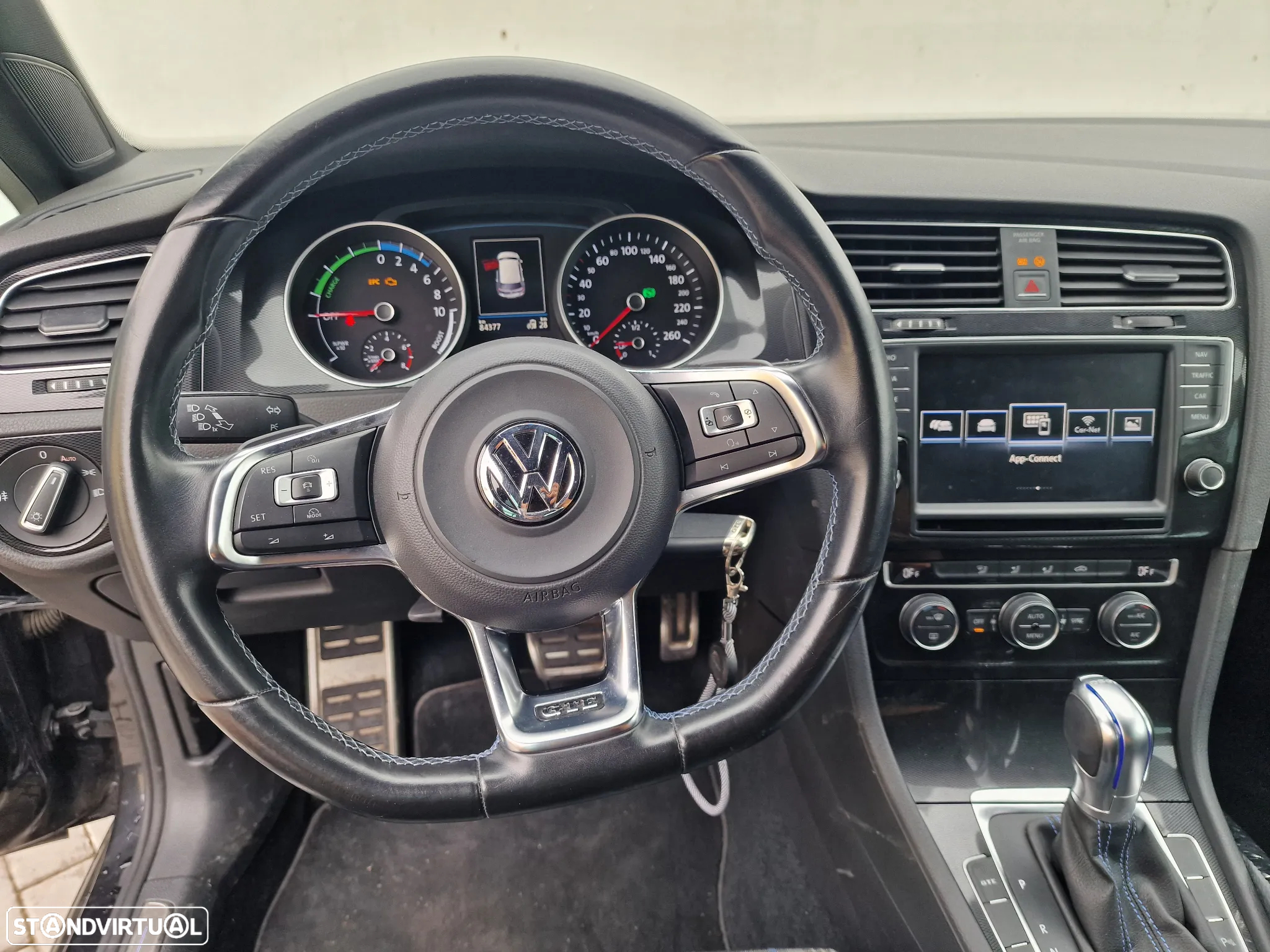 VW Golf 1.4 GTE Plug-in - 18