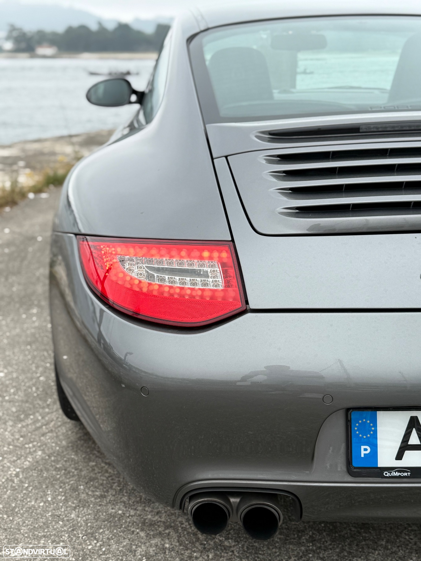 Porsche 911 (997) Carrera - 21