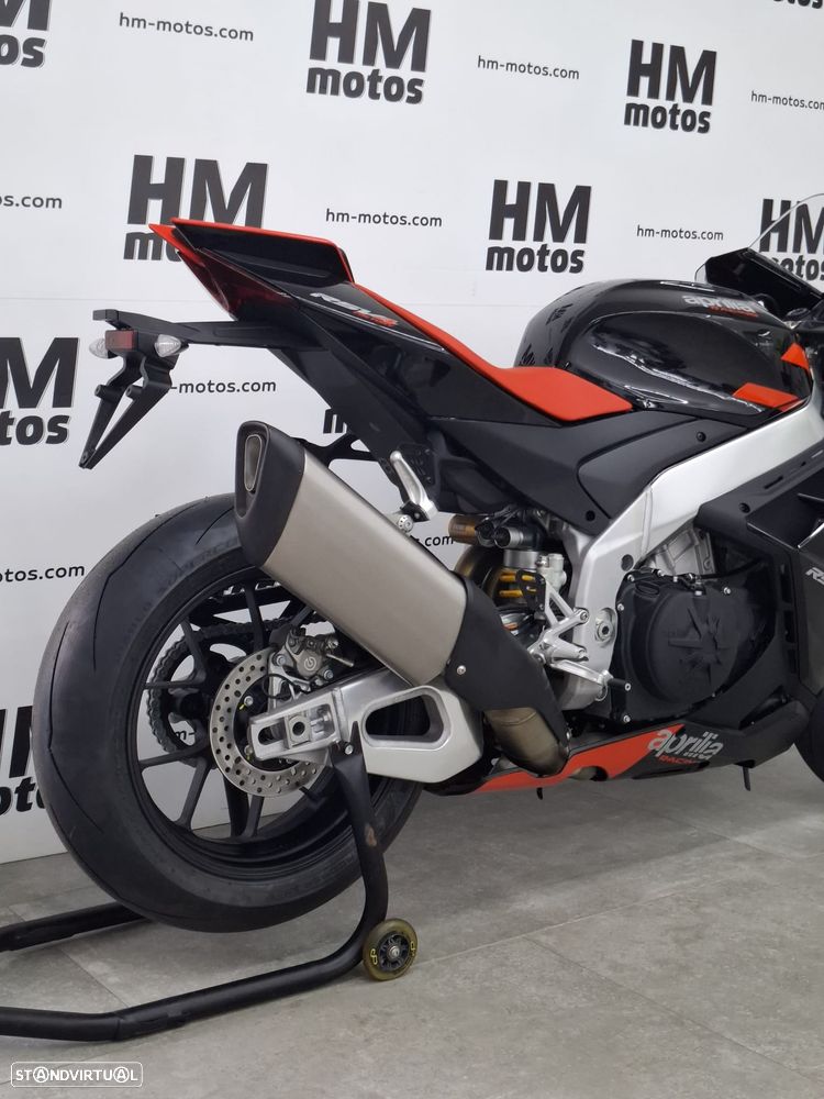 Aprilia RSV 4 FACTORY - 10