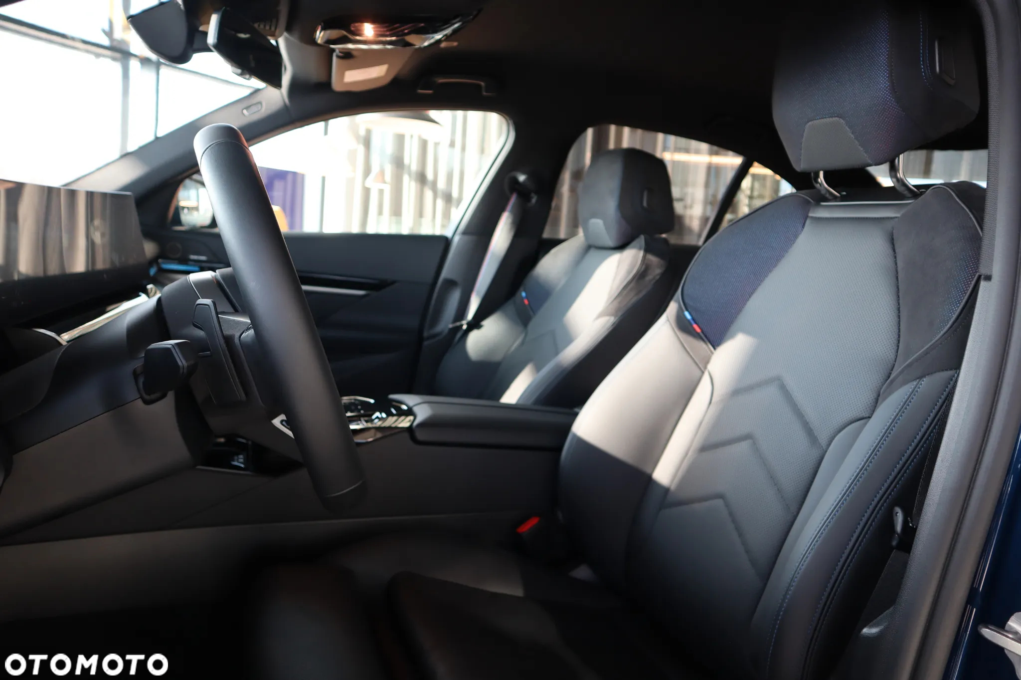BMW Seria 5 520d xDrive mHEV M Sport - 22