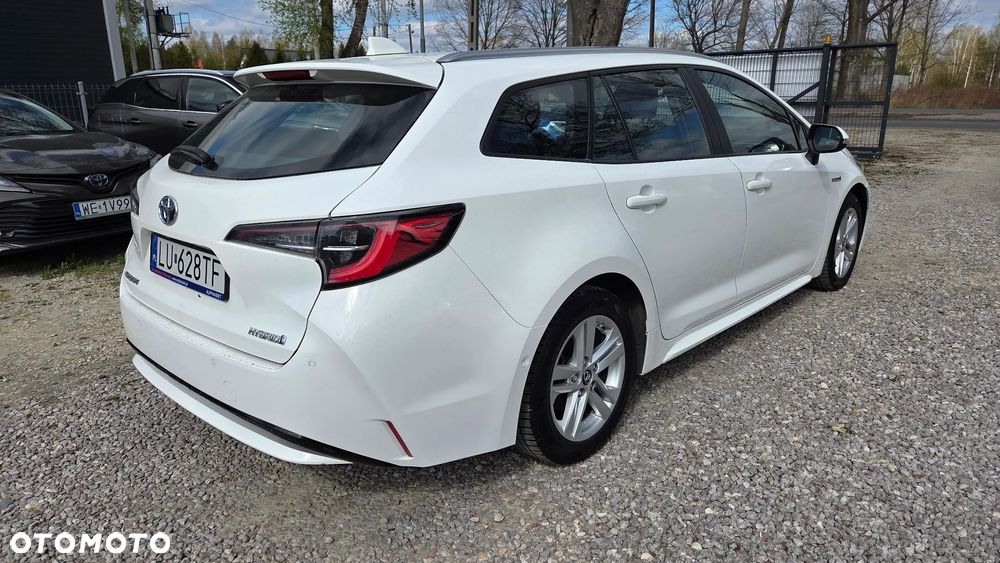 Toyota Corolla 1.8 Hybrid Comfort - 4