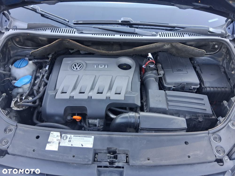 Volkswagen Touran 2.0 TDI DPF Highline Perfectline - 23