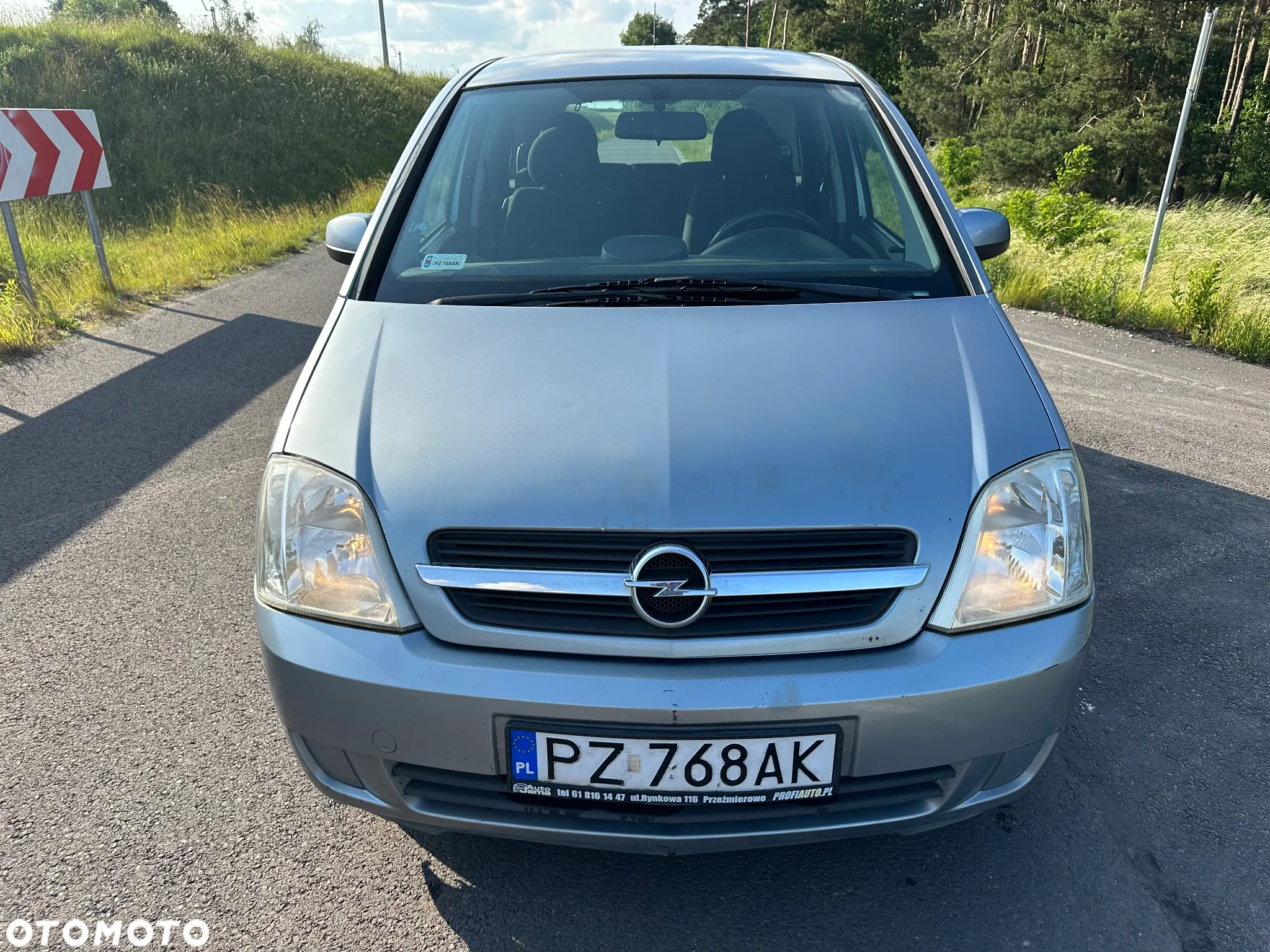 Opel Meriva 1.6 16V (Essentia) - 8