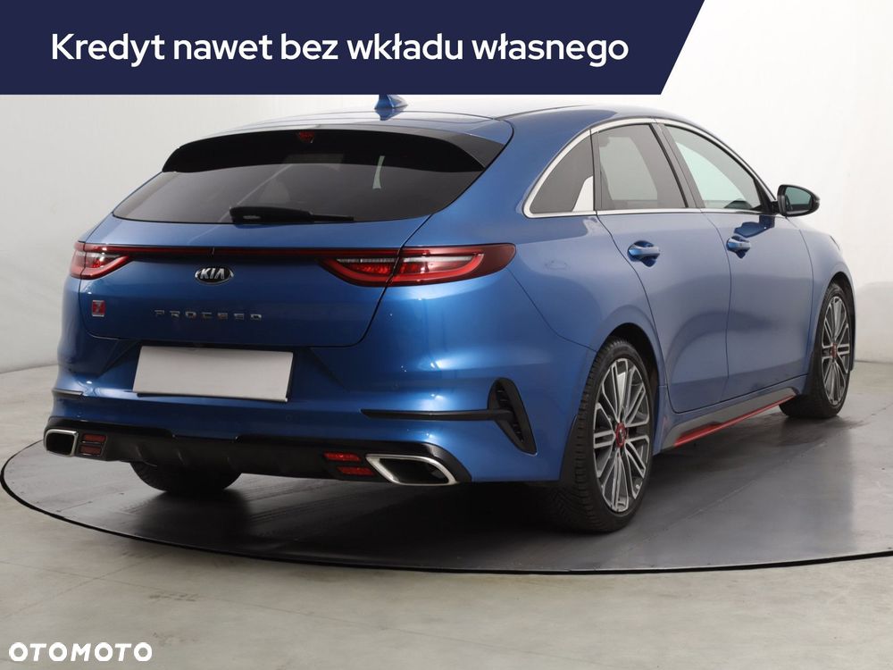 Kia ProCeed - 7