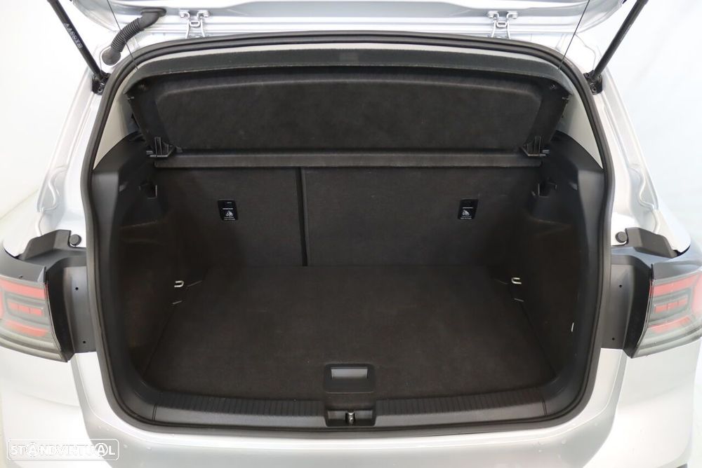 VW T-Cross 1.0 TSI Life - 35