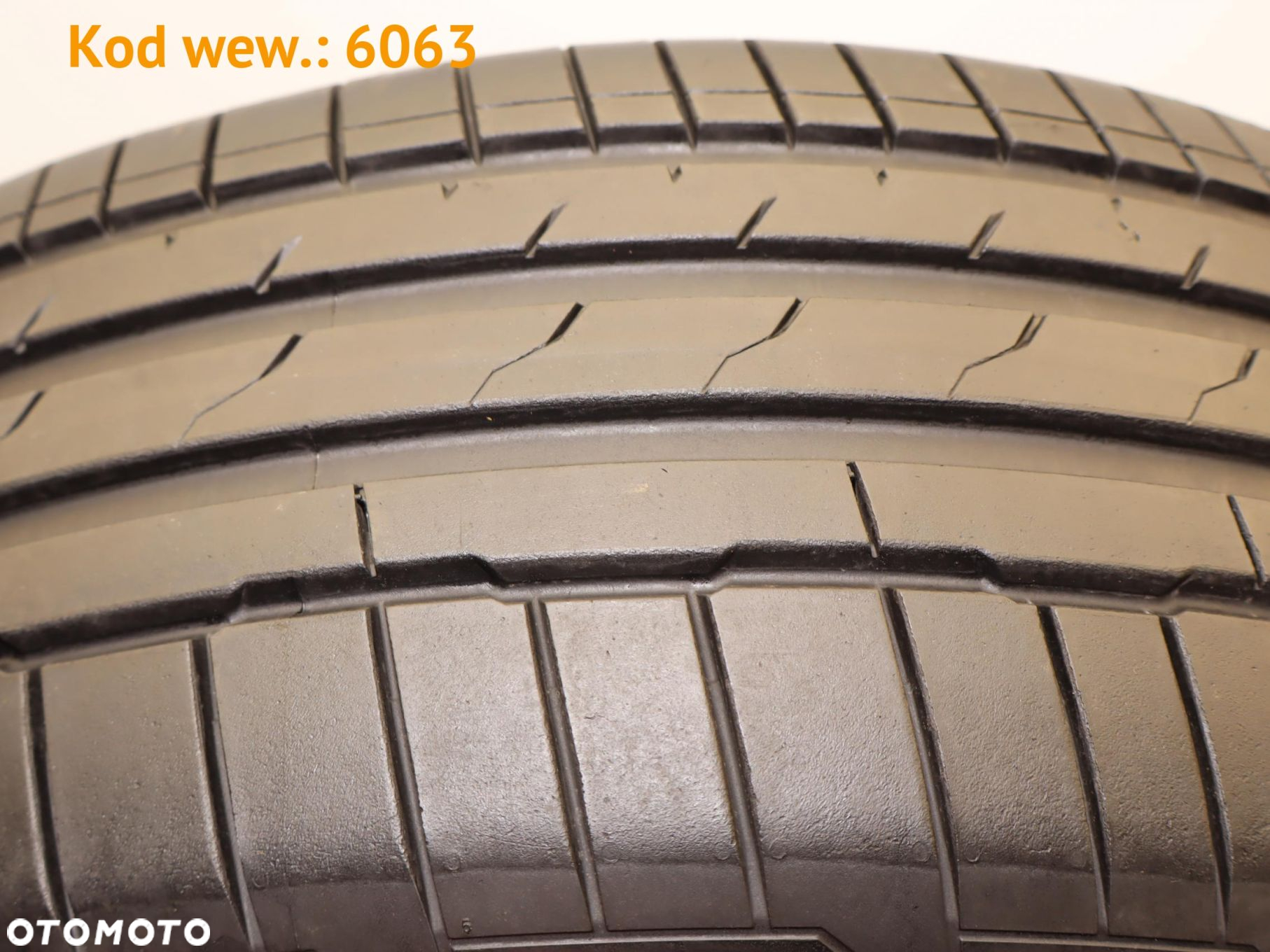 Hankook Ventus S1 EVO3  - 235/55 R19 - 8