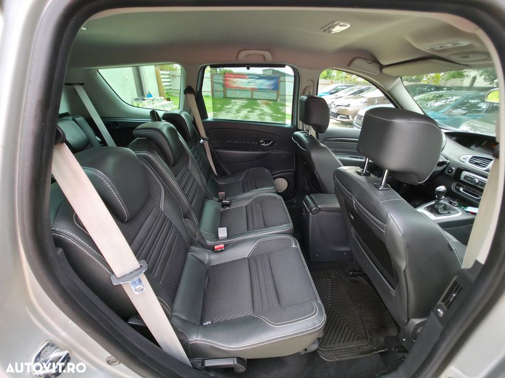 Renault Grand Scenic Energy dCi 130 Euro 6 S&S Bose Edition - 23