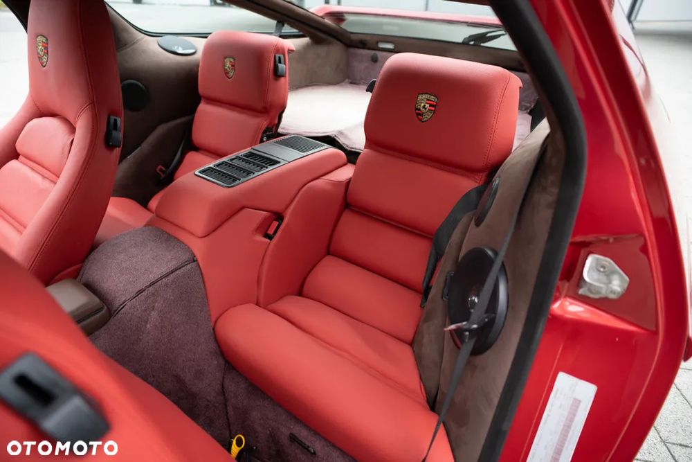 Porsche 928 S4 - 30