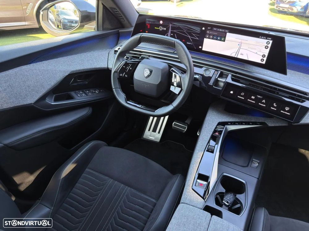 Peugeot E-3008 73 kWh GT - 25